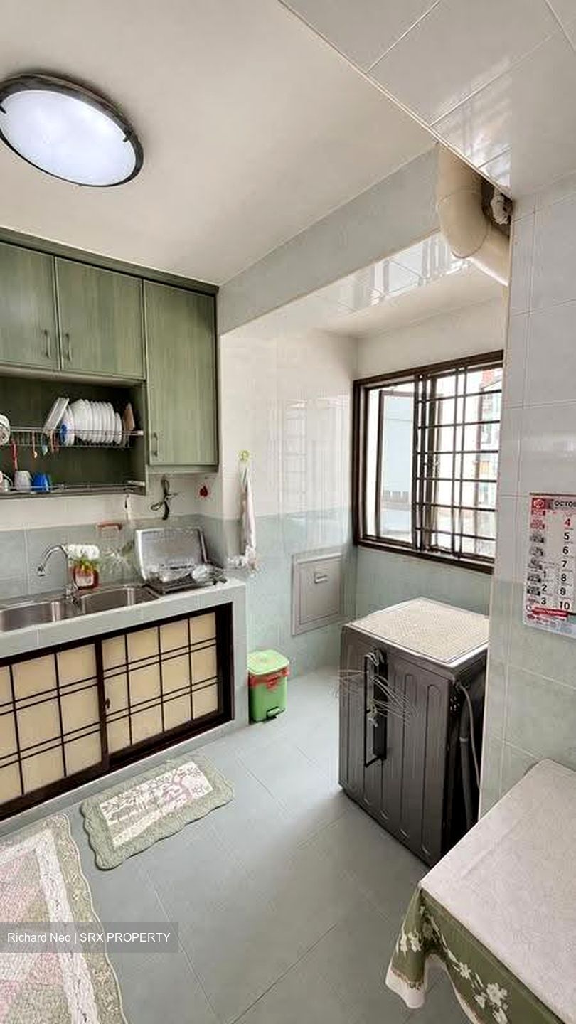 Blk 217 Lorong 8 Toa Payoh (Toa Payoh), HDB 5 Rooms #628836961